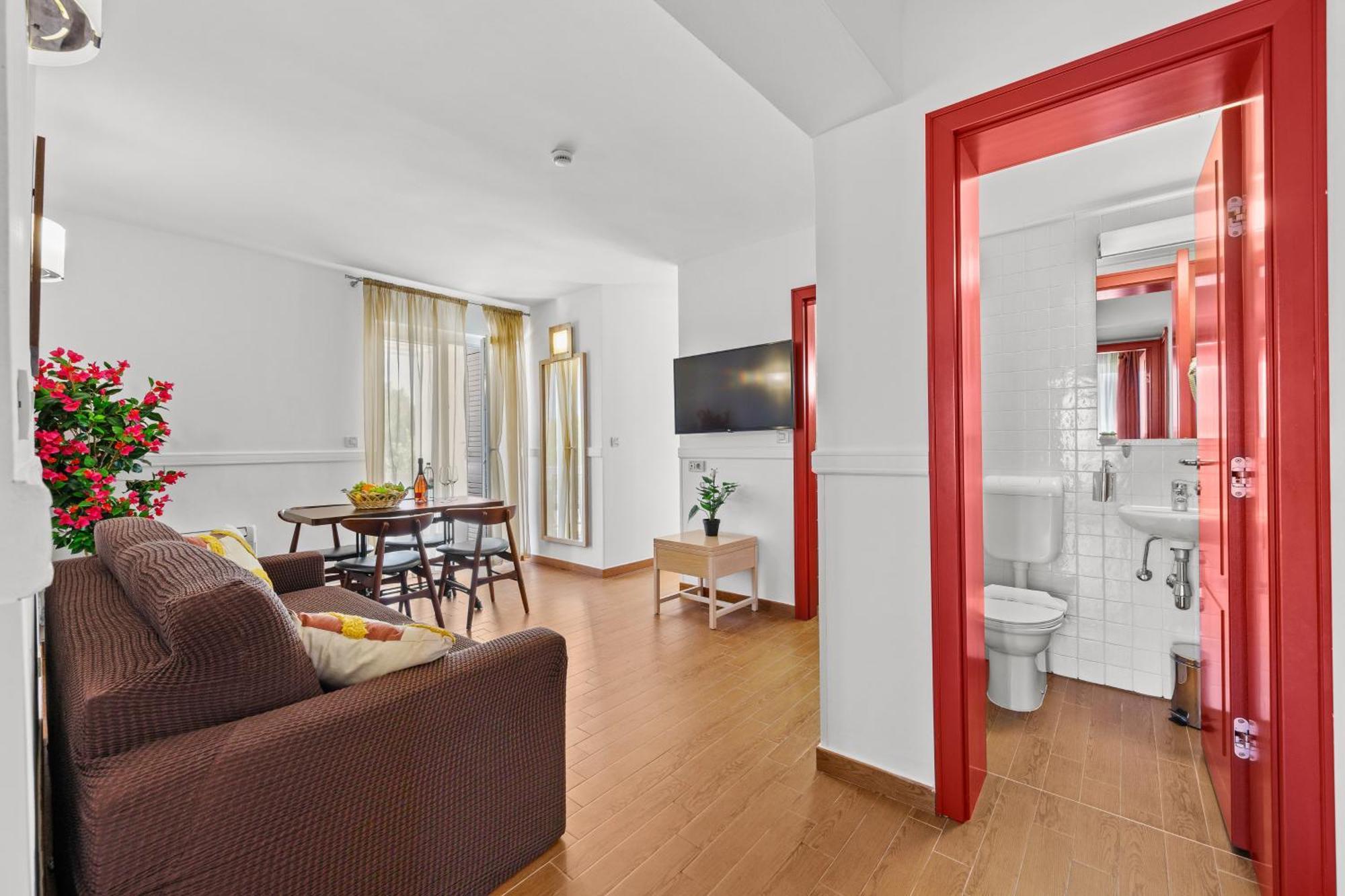 Amadria Park Apartments ชิเบนิก ภายนอก รูปภาพ